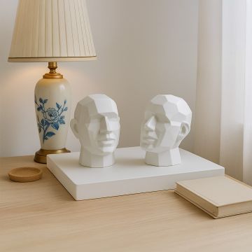 Guro Face Decor Main Lifestyle