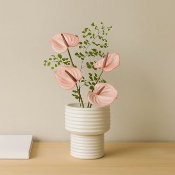 cararra vase medium main main lifestyle