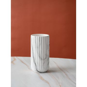 Hogan Vase Medium White Background 1
