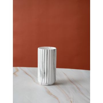 Hogan Vase Small White Background 1