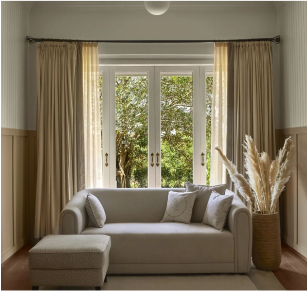 Esquer Decorative Table Lamp for Living Room